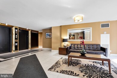 Park Princess/Logan Park unit 310, Washington, DC 20005 - photo 2