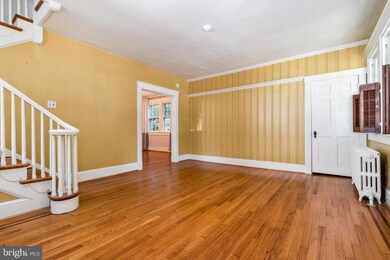 604 Saint Dunstans Rd, Baltimore, MD 21212 - photo 4