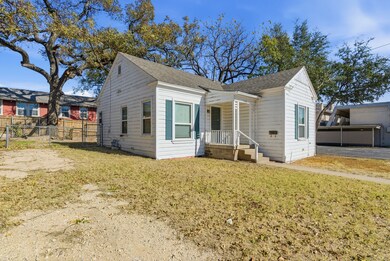128 W Oak St, Weatherford, TX 76086 - photo 3