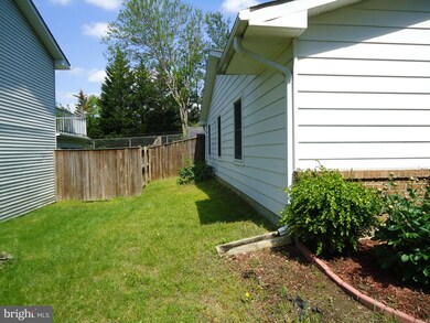 1606 Kent Fort Ln, Crofton, MD 21114 - photo 4