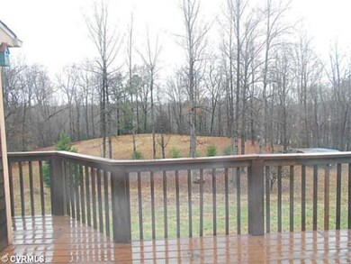 6812 Sandy Ridge Rd, Hopewell, VA 23860 - photo 2