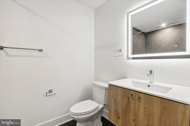 1622 Point Breeze Ave unit 210, Philadelphia, PA 19145 - photo 6