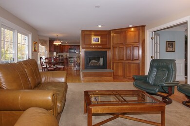 33 Willow Brook Rd, Holden, MA 01520 - photo 7