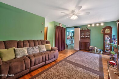 105 Rosewood Rd, Dingmans Ferry, PA 18328 - photo 7