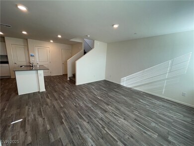 4919 Olive Mesa Ave, Las Vegas, NV 89139 - photo 5