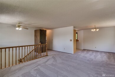 1738 7th St NE, East Wenatchee, WA 98802 - photo 3