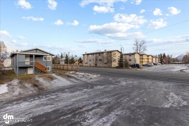 4-Exterior Front-DW-2947