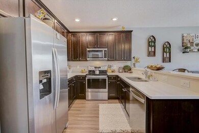 5518 Angel Fish Ct, New Port Richey, FL 34652 - photo 5