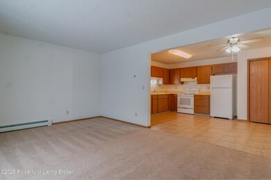 679 19th st w #22 (6 of 12)