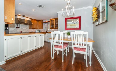 Breakfast Nook