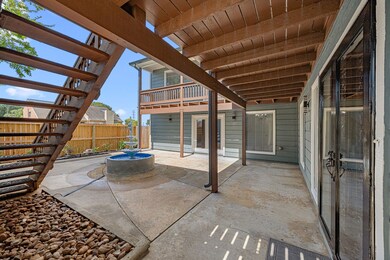 2926 Meadowcreek Dr, Missouri City, TX 77459 - photo 6