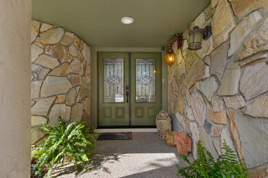 19 Balmoral Dr_20230208_024