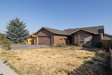 2-web-or-mls-2737 SW Quartz Ave, Redmond