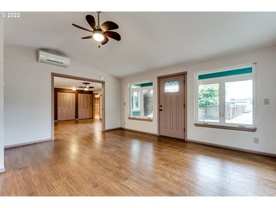 Living Room/Dining Room