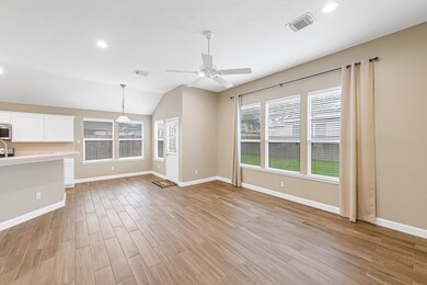 18823 Knobby Oaks Place, Magnolia, TX 77355 - photo 7