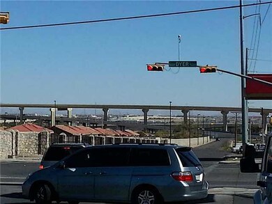 3922 Hayes Ave unit 2, El Paso, TX 79930 - photo 2