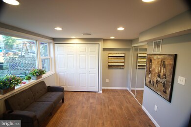 519 Carlsbad Ct, Halethorpe, MD 21227 - photo 3