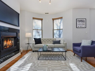 3410 W Parker Ave unit 1, Chicago, IL 60647 - photo 5