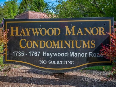 Wonderful condos in downtown Hendersonville 