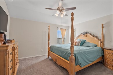 634 W Fairway Lake Dr, Alvin, TX 77511 - photo 7