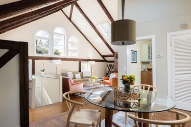 816 Washington St unit 2, Brookline, MA 02446 - photo 3