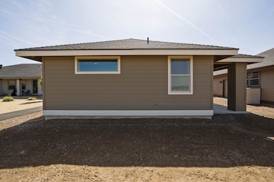 2633 NW Redwood Cir unit 25, Redmond, OR 97756 - photo 5