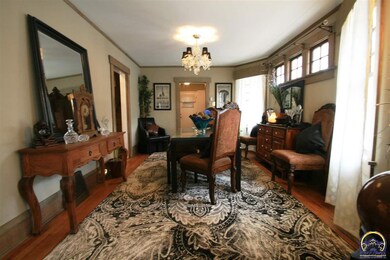 1508 SW MacVicar Ave, Topeka, KS 66604 - photo 6