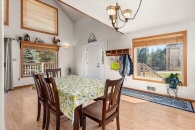 28413 N Selkirk View Dr, Chattaroy, WA 99003 - photo 7