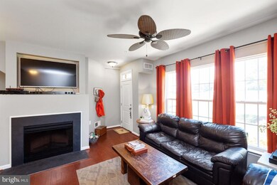 43524 Stonecliff Terrace, Chantilly, VA 20152 - photo 6