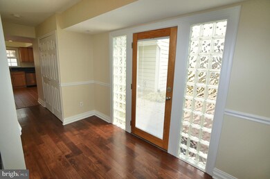 1855 Crofton Pkwy, Crofton, MD 21114 - photo 3