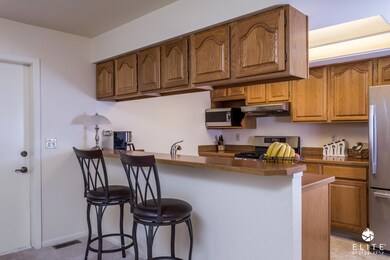 1919ParkviewCir(7of23)