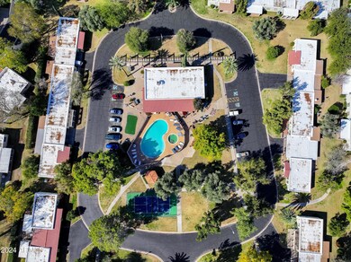 Clubhouse, Pool, Spa, Pickleball