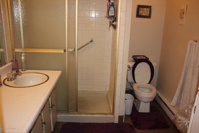 1026-1028 Poplar St, Scranton, PA 18510 - photo 4