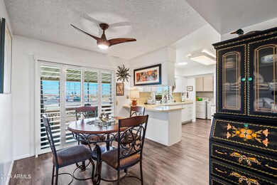 12-Dining to Kitchen