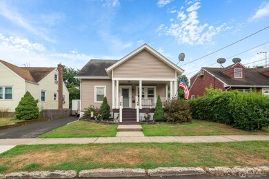 705 2nd St, Dunellen, NJ 08812 - photo 2