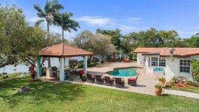 10900 SW 25th St, Davie, FL 33324 - photo 2