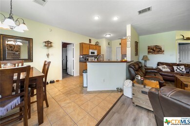 815 Wagon Wheel Dr, Copperas Cove, TX 76522 - photo 6