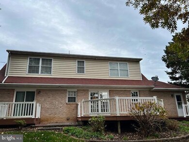 100 Center Ave, Morgantown, PA 19543 - photo 5