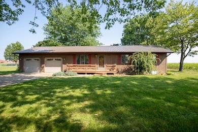 603 Broadway Ave, White Pigeon, MI 49099 - photo 4