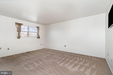 6179 Spring Knoll Dr, Harrisburg, PA 17111 - photo 6