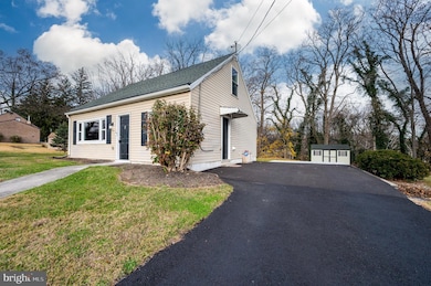 2109 Cullum Dr, Reading, PA 19601 - photo 2