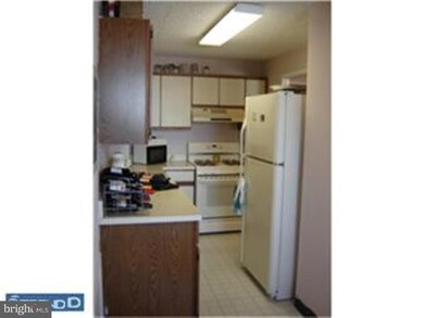 Radnor House unit 931, Bryn Mawr, PA 19010 - photo 7