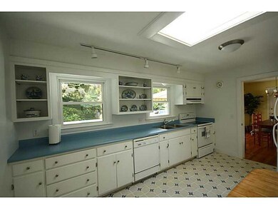 7 Factory Cove Rd, Boothbay Harbor, ME 04538 - photo 4