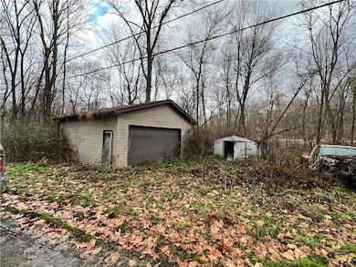 3045 Perry Hwy, Scott Township, PA 16101 - photo 6