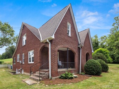 894 Old Leicester Hwy, Asheville, NC 28806 - photo 2