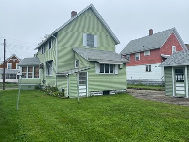 42 Bristol St, Ludlow, MA 01056 - photo 5