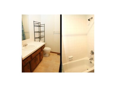 Full Hall Bathroom - Shower over Tub - Ceramic Til