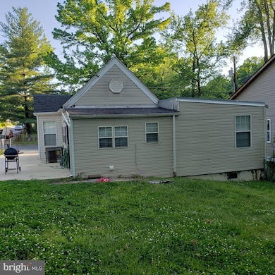 5310 Cumberland St, Capitol Heights, MD 20743 - photo 3