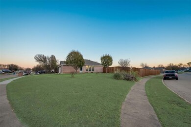 220 Lake Texoma Dr, Wylie, TX 75098 - photo 6