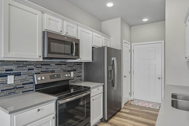 2812 NW Lois Ln, Ankeny, IA 50023 - photo 3